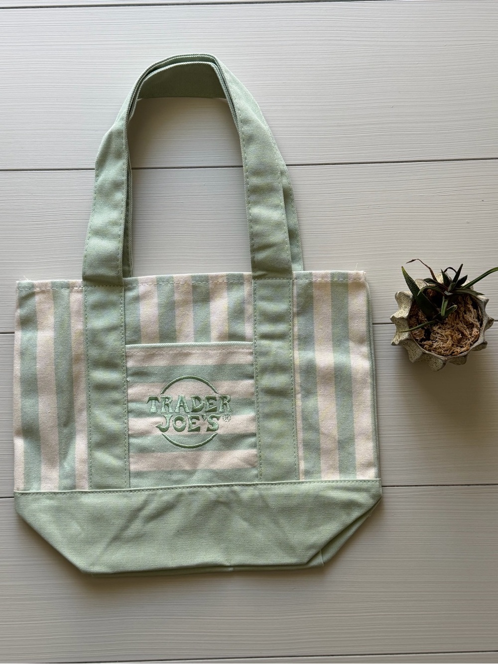 Trader Joe’s 2026 Limited Summer Edition Mint Green Striped Canvas Tote Bag